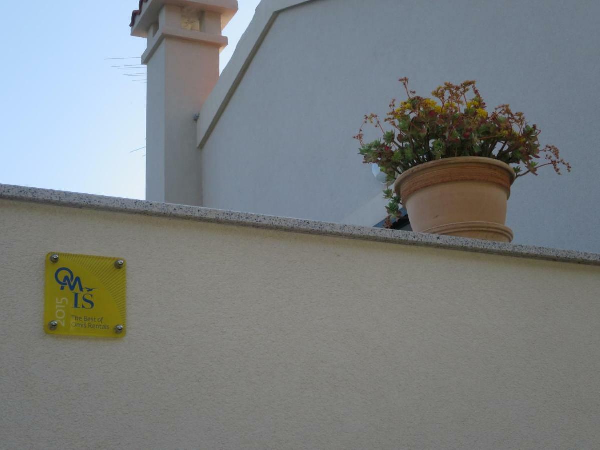 Apartments Kuzmanic Omis Exterior photo